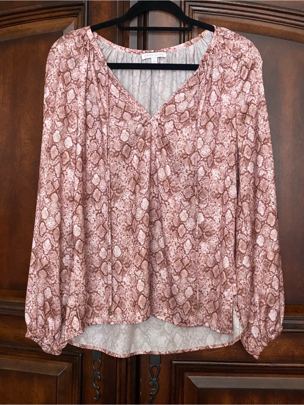 Anna Cate Women S Blouse Snakeskin Print Long Sleeve Oversized Keyhole Tie Neck